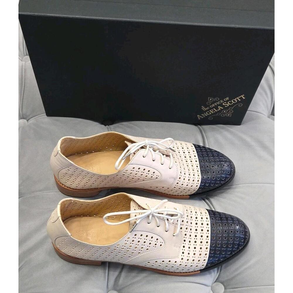 The Office of Angela Scott Ms Gabrielle Perforated Bicolor Womens Shoes 42 11 - Picture 7 of 16